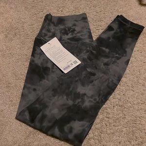 NWT Lululemon Align HR Pant 28”